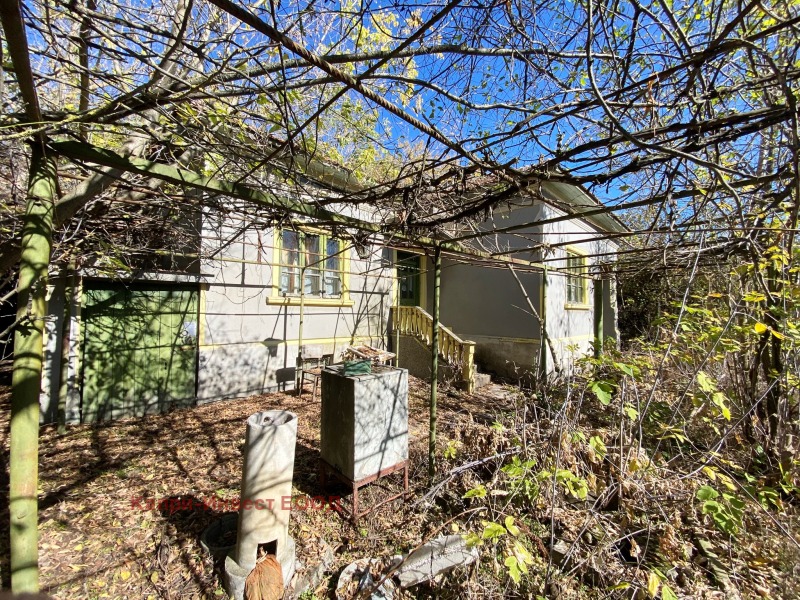 Продава КЪЩА, с. Медово, област Добрич, снимка 7 - Къщи - 51225906