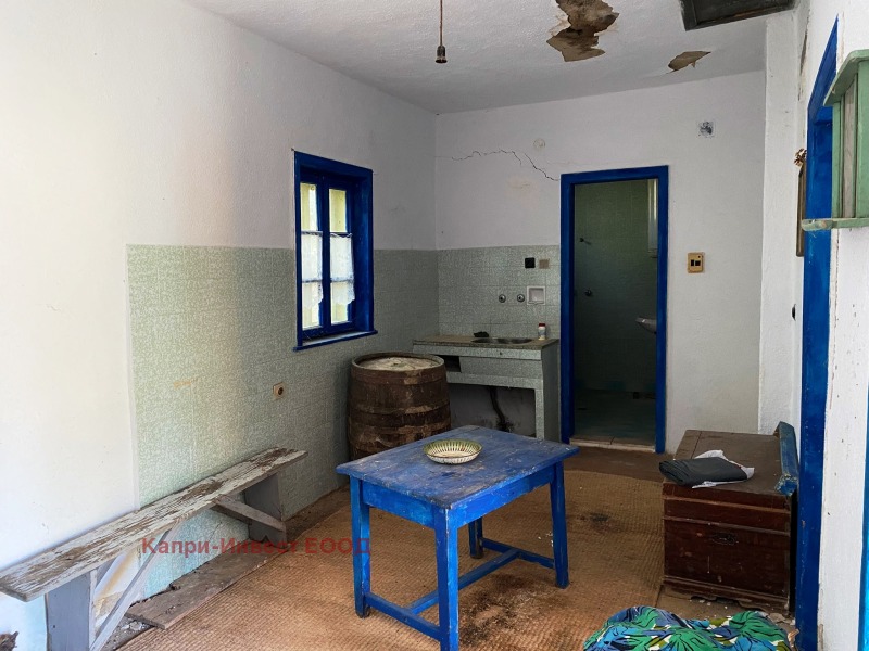 Продава КЪЩА, с. Медово, област Добрич, снимка 2 - Къщи - 51225906