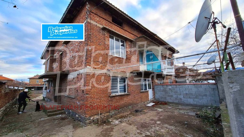 Продава КЪЩА, с. Главиница, област Пазарджик, снимка 1 - Къщи - 48572332