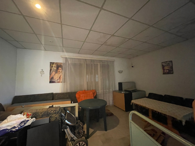 Продава КЪЩА, гр. Раднево, област Стара Загора, снимка 6 - Къщи - 52308194