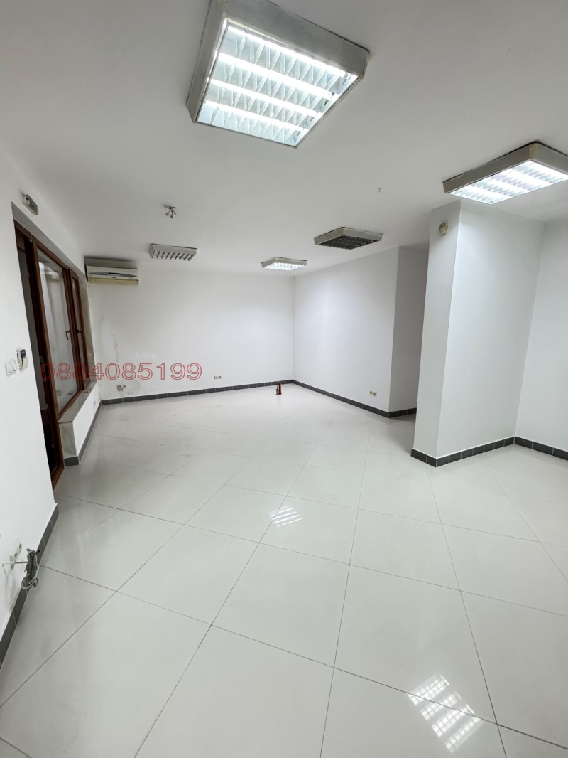 Продава МАГАЗИН, гр. София, Редута, снимка 12 - Магазини - 52163090