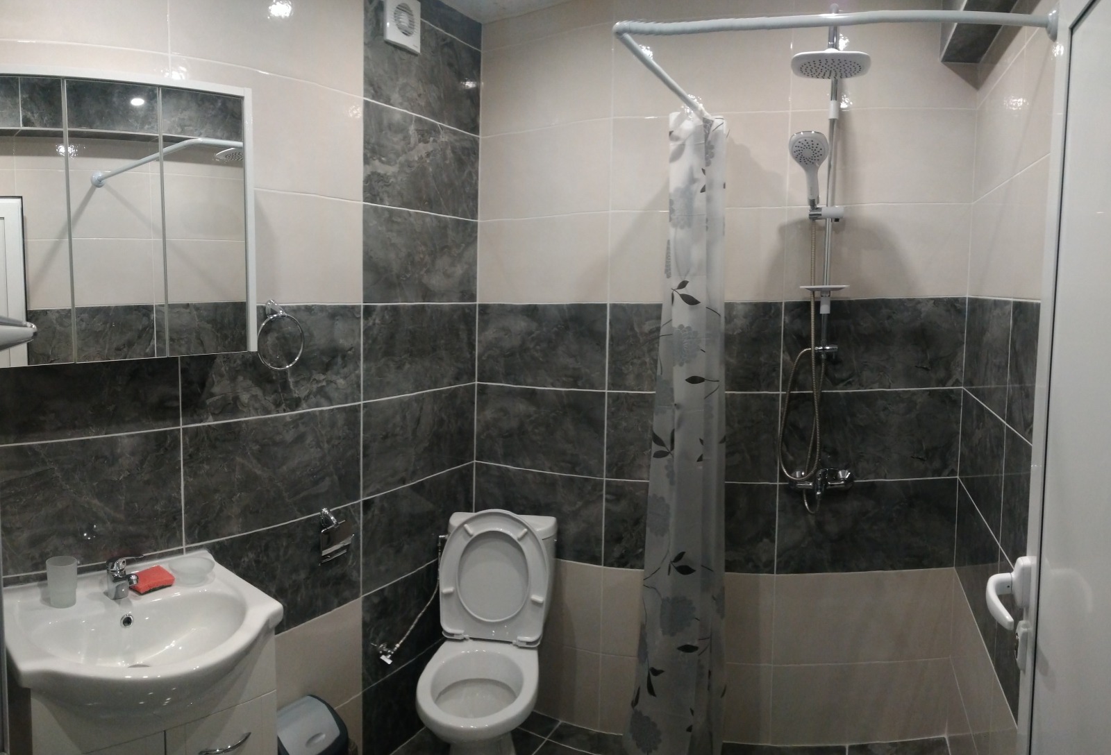 Продава 2-СТАЕН, гр. Бургас, Сарафово, снимка 4 - Апартаменти - 55829435