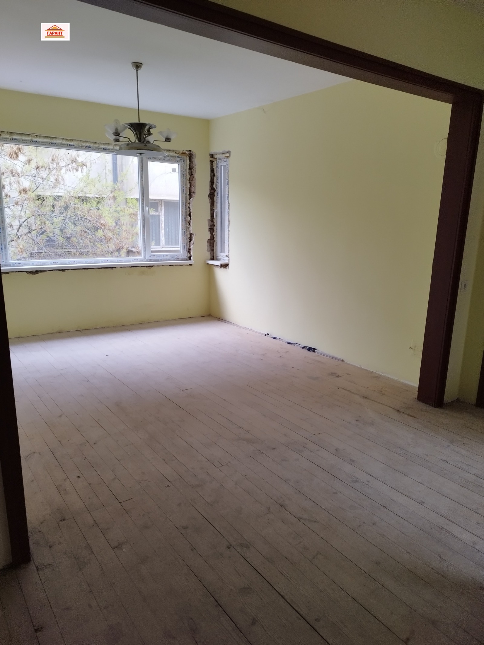 Продава 3-СТАЕН, гр. Плевен, Идеален център, снимка 2 - Апартаменти - 51958402