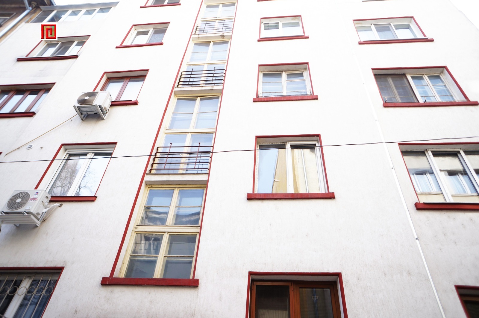 Продава 4-СТАЕН, гр. София, Център, снимка 2 - Апартаменти - 53873305