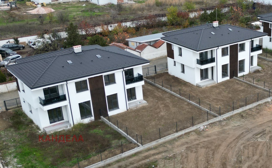 Продава КЪЩА, с. Марково, област Пловдив, снимка 3 - Къщи - 54707499
