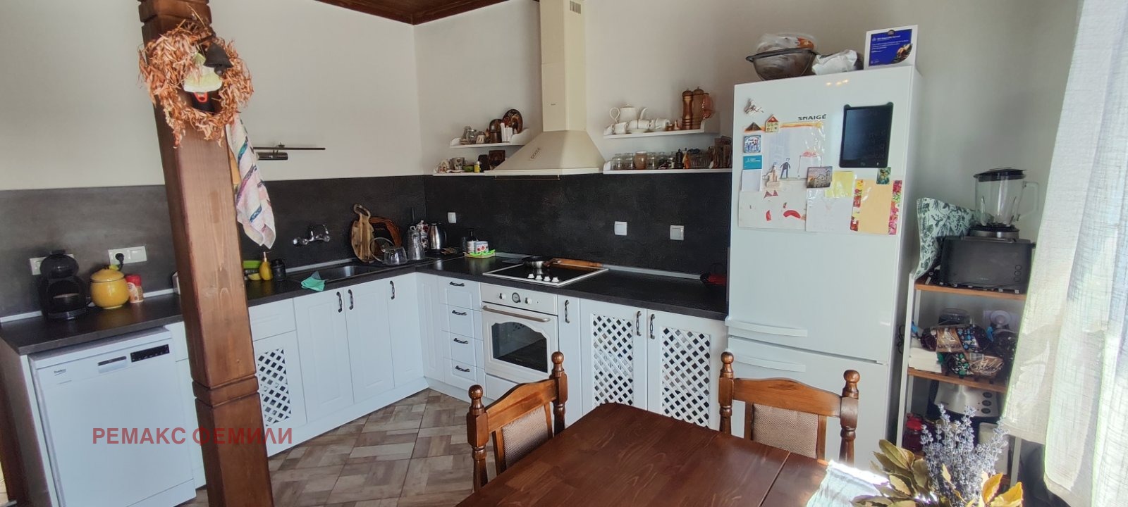 Продава КЪЩА, с. Здравец, област Варна, снимка 3 - Къщи - 55012148
