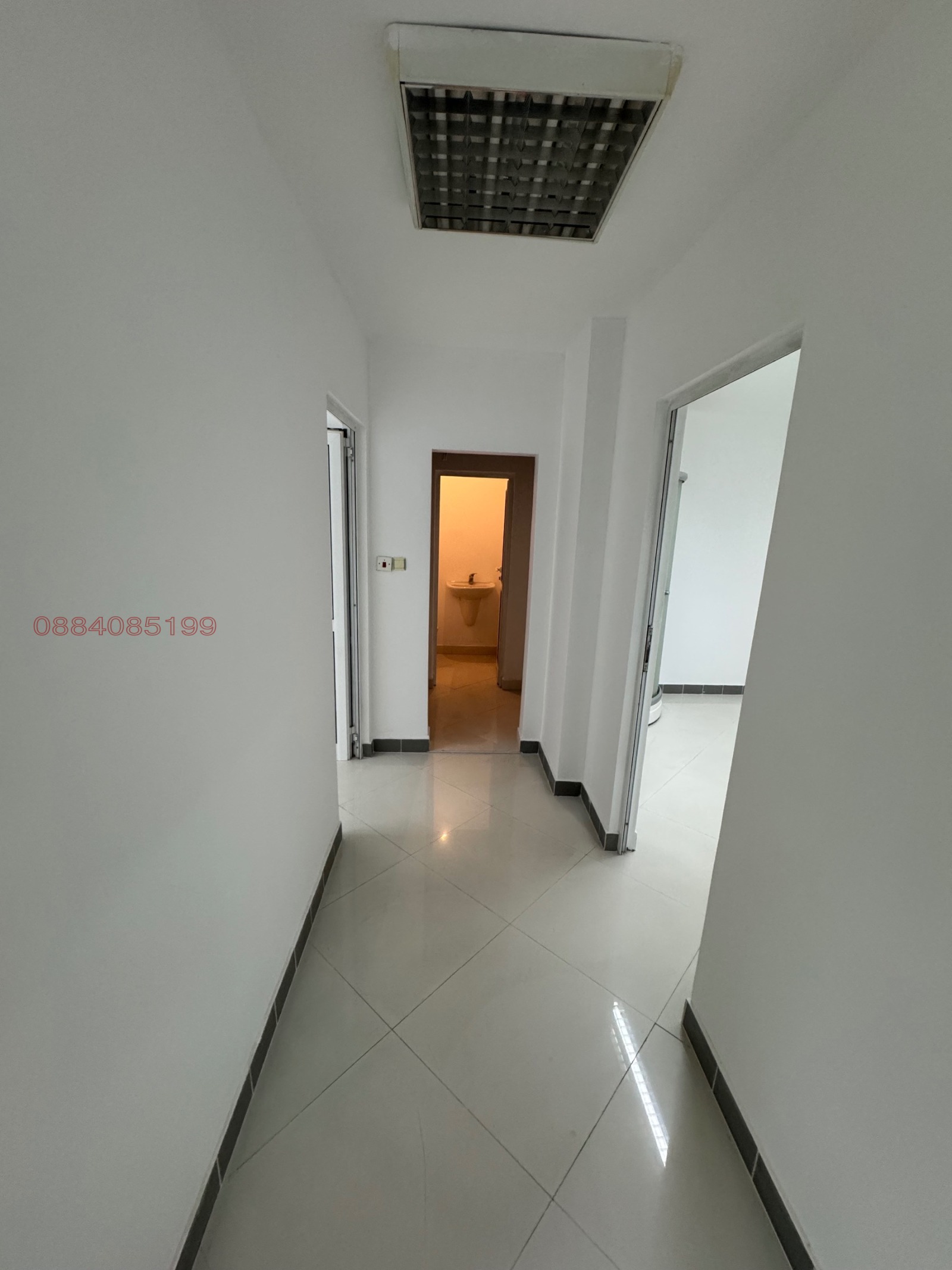 Продава МАГАЗИН, гр. София, Редута, снимка 15 - Магазини - 53769150