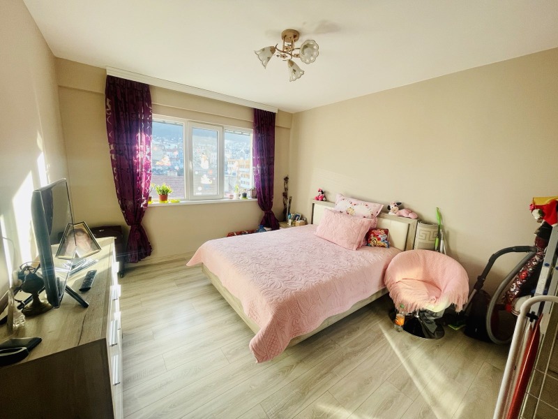 Продава 3-СТАЕН, гр. Шумен, Център, снимка 4 - Апартаменти - 53018256