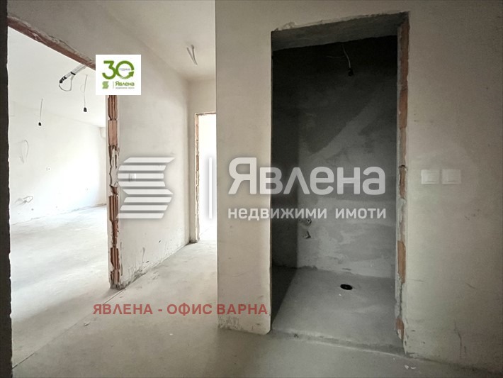 Продава 3-СТАЕН, гр. Варна, Лятно кино Тракия, снимка 6 - Апартаменти - 53330804