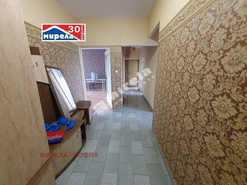 Продаја  3 спаваће собе Софија , Левски Г , 110 м2 | 72522998 - слика [12]