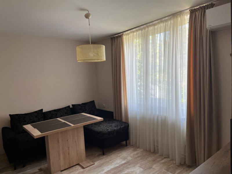 Te koop  Huis Pernik , Kalkas , 156 m² | 13747002 - afbeelding [5]