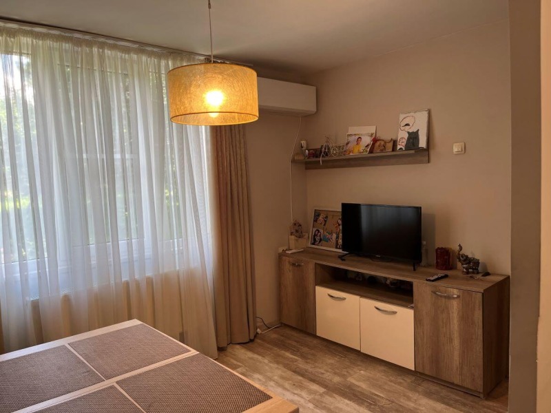 Te koop  Huis Pernik , Kalkas , 156 m² | 13747002 - afbeelding [6]