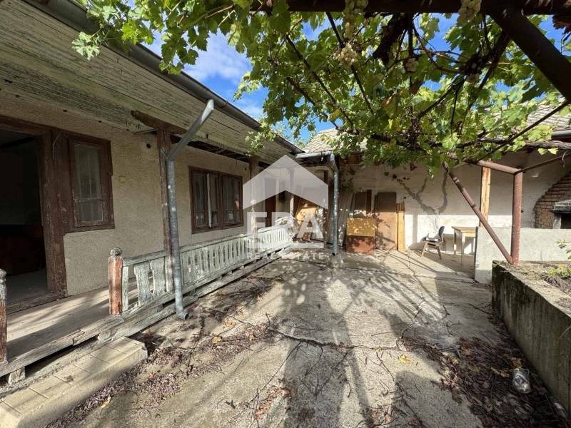 Продава КЪЩА, с. Айдемир, област Силистра, снимка 2 - Къщи - 52354806