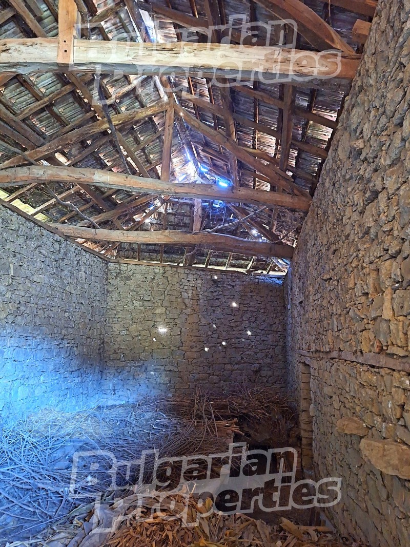 Продава КЪЩА, с. Михалци, област Велико Търново, снимка 11 - Къщи - 52559235