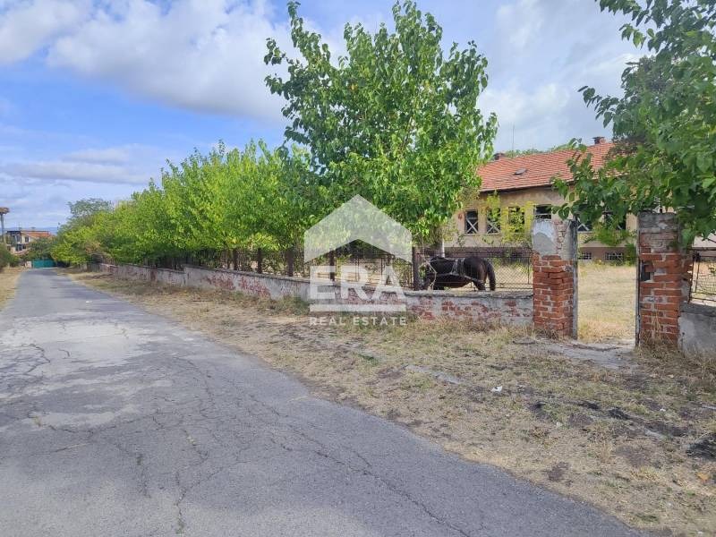 Продава КЪЩА, с. Чарда, област Ямбол, снимка 2 - Къщи - 55234434
