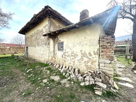 Hus Kaspitjan, region Shumen 13