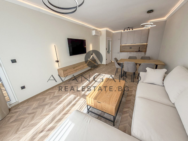 Продава 2-СТАЕН, гр. Пловдив, Кючук Париж, снимка 2 - Апартаменти - 53257835