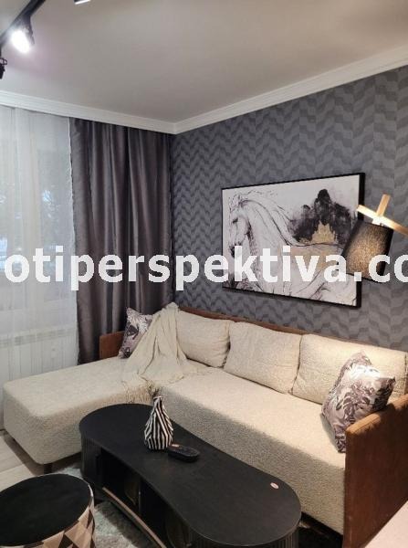 In vendita  2 camere da letto Plovdiv , Karshiiaka , 65 mq | 11344821