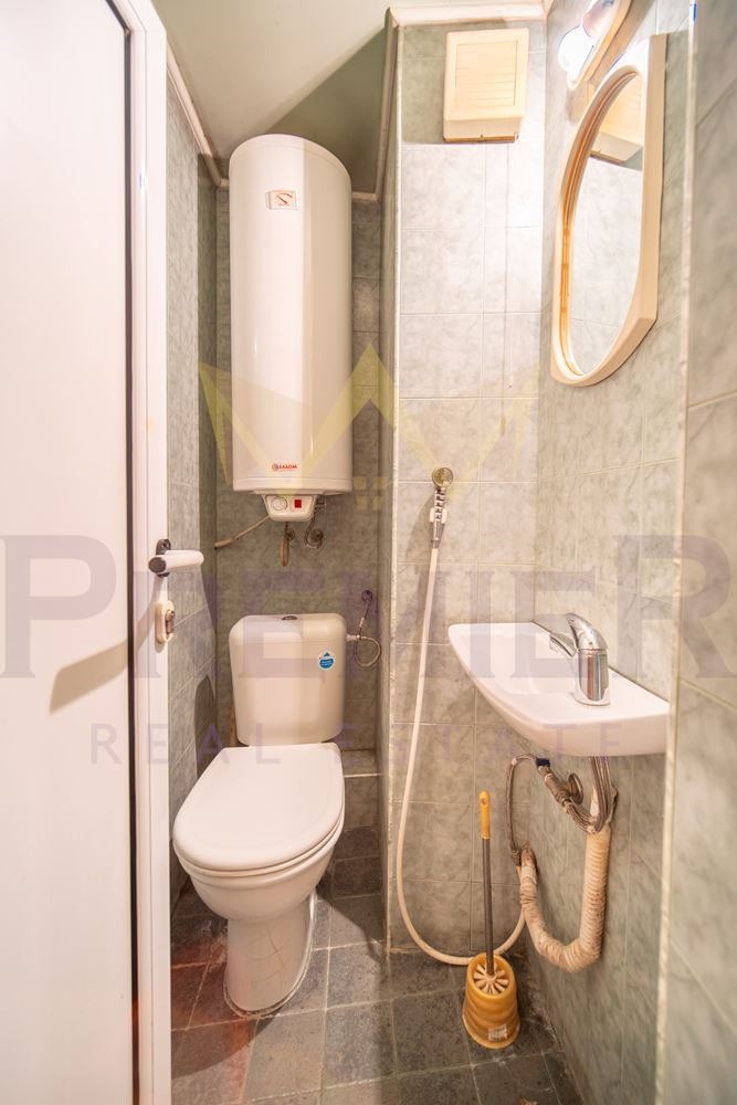 Продава 4-СТАЕН, гр. Варна, Център, снимка 8 - Апартаменти - 54350692