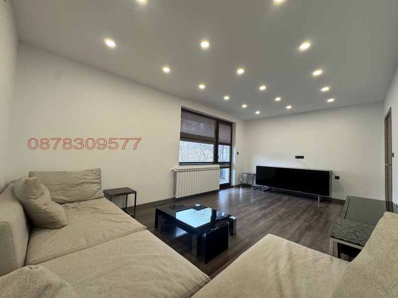 Продава МНОГОСТАЕН, гр. Русе, Център, снимка 14 - Апартаменти - 53298064