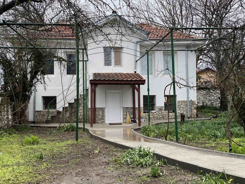 Продава  Къща, област Пловдив, с. Марино поле • 69 000 EUR • ID 36623974 — holmes.bg - [1] 