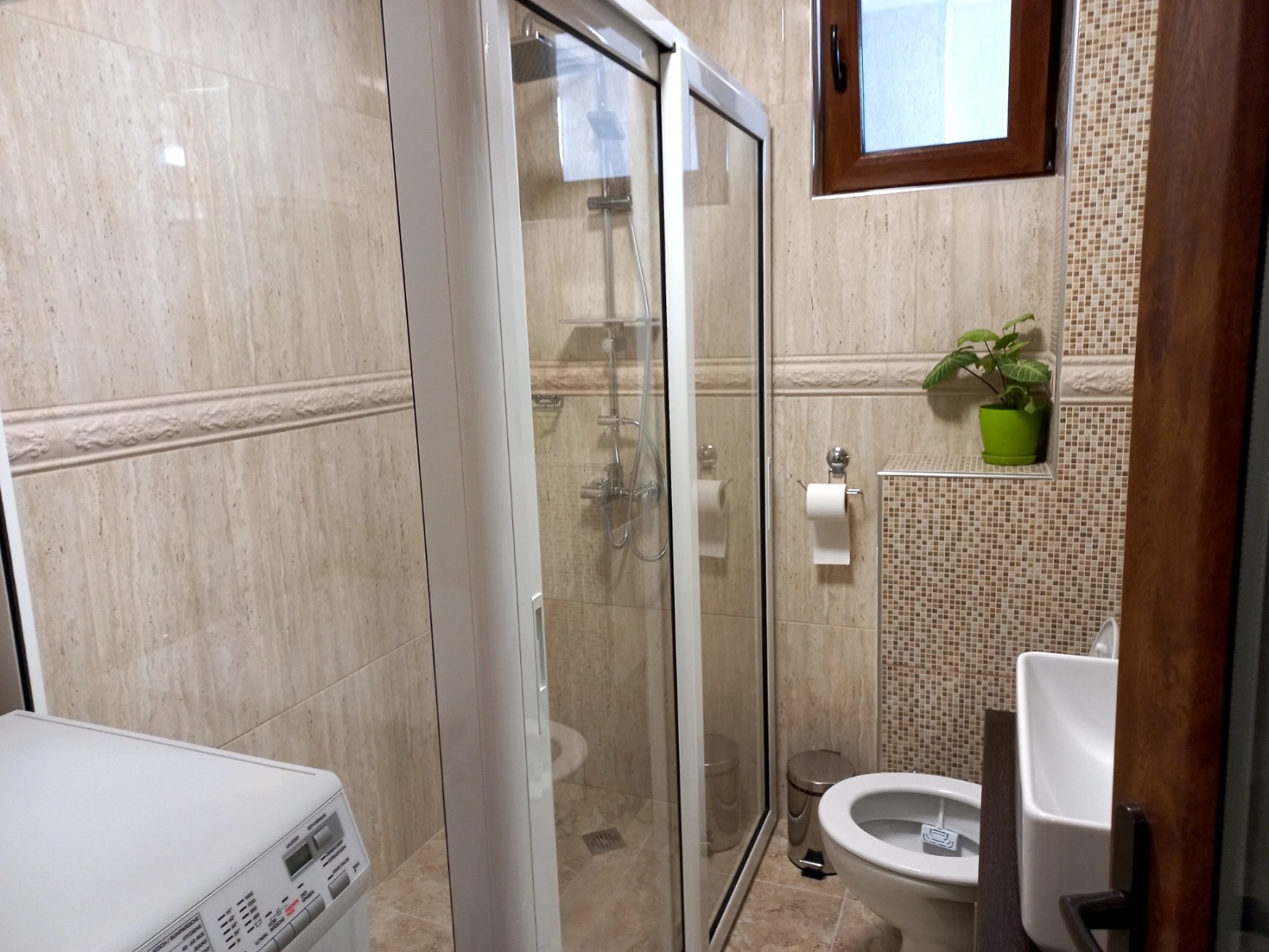 Продава 3-СТАЕН, гр. Варна, Лятно кино Тракия, снимка 12 - Апартаменти - 55216171