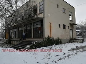 Продажба на промишлени помещения в област Велико Търново - изображение 2 