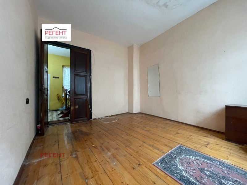 Myytävänä  2 makuuhuonetta Gabrovo , Tsentar , 87 neliömetriä | 68590723 - kuva [4]
