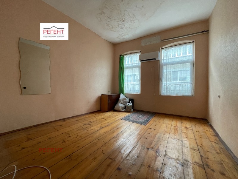 Myytävänä  2 makuuhuonetta Gabrovo , Tsentar , 87 neliömetriä | 68590723 - kuva [3]