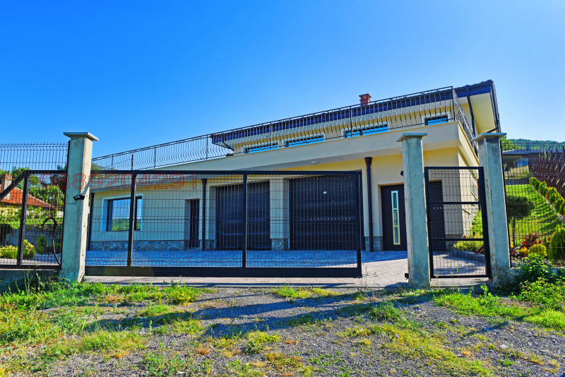 Продава  Къща област Стара Загора , с. Ново село , 400 кв.м | 74312303 - изображение [2]