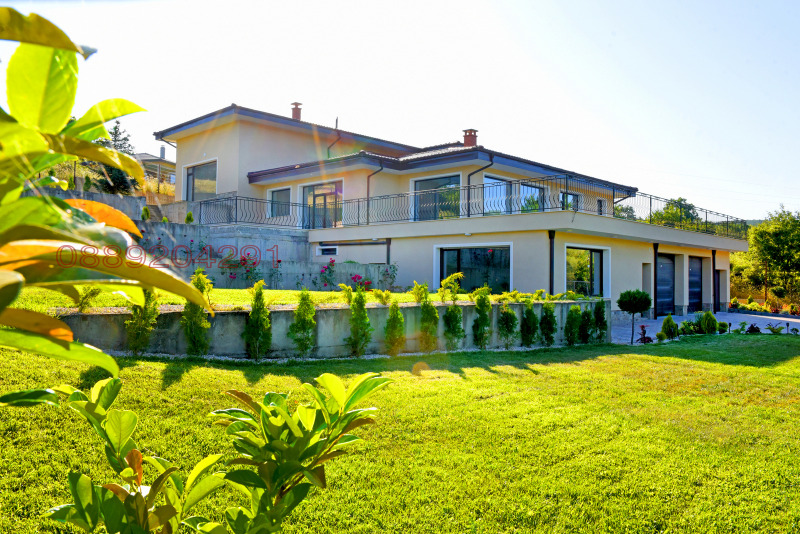 Продава  Къща област Стара Загора , с. Ново село , 400 кв.м | 74312303