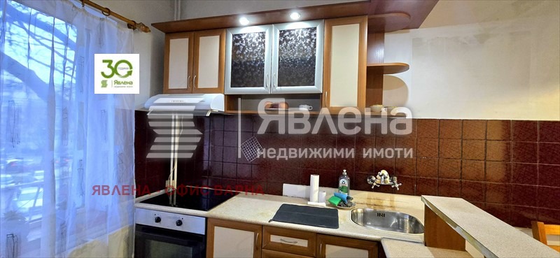 Продава КЪЩА, гр. Варна, Лятно кино Тракия, снимка 10 - Къщи - 56239504