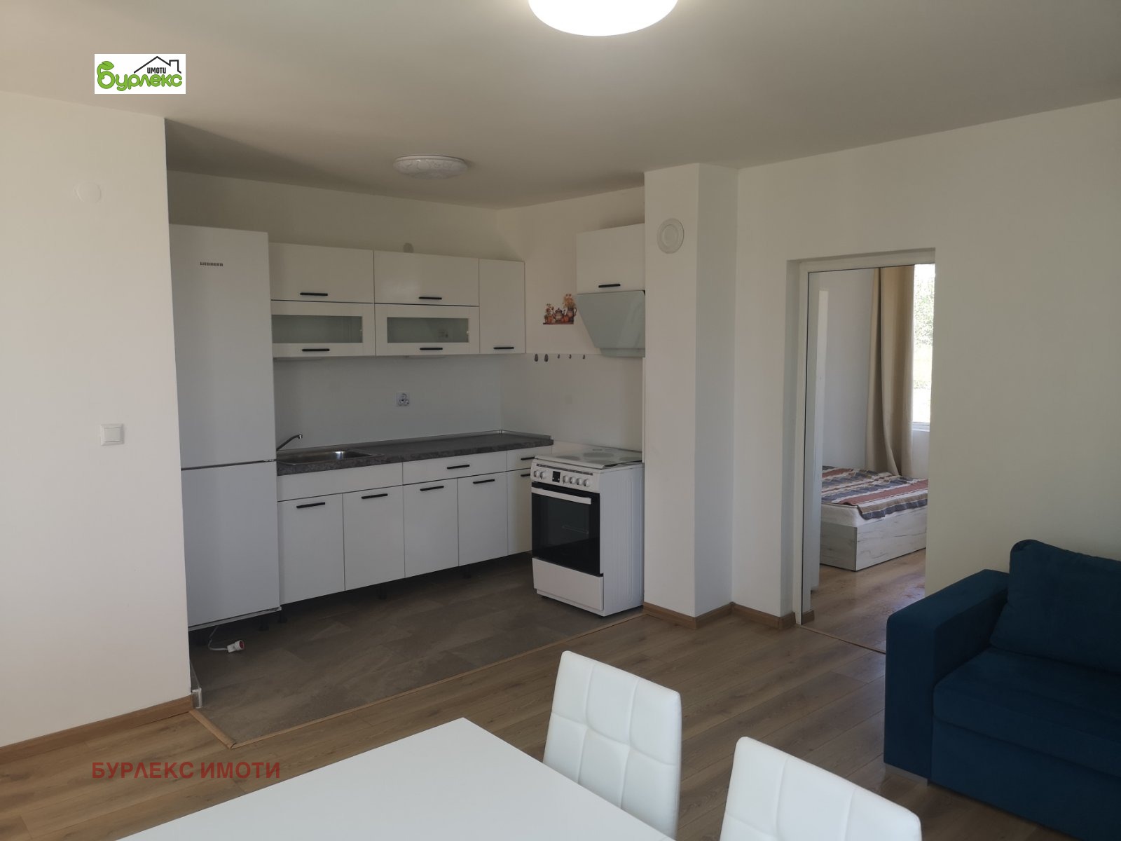 Продава КЪЩА, с. Бенковски, област Варна, снимка 2 - Къщи - 50767347