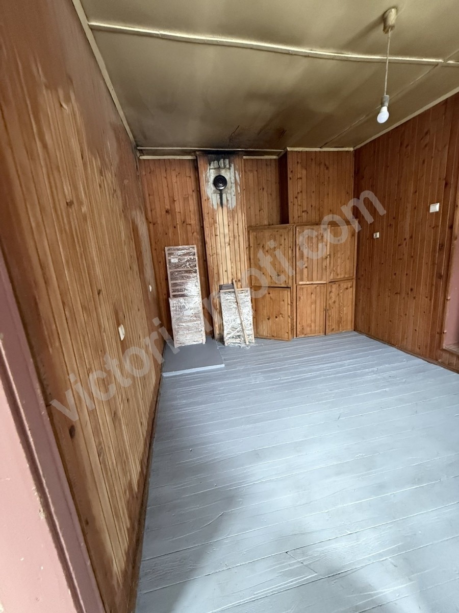 Продава КЪЩА, с. Поликраище, област Велико Търново, снимка 2 - Къщи - 54213370