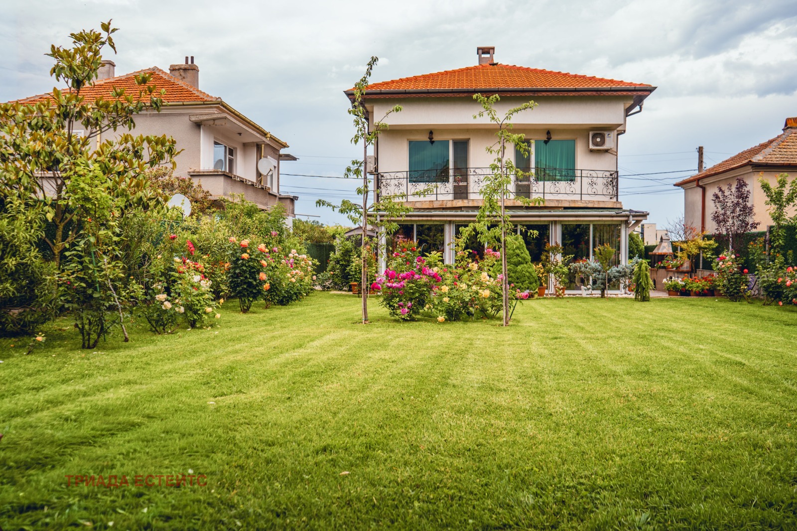 Продава КЪЩА, гр. Бургас, Ветрен, снимка 2 - Къщи - 54764600