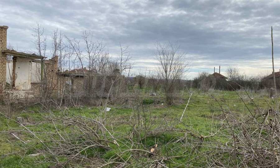 Продава ПАРЦЕЛ, с. Въбел, област Плевен