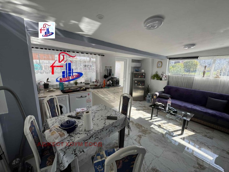 Продава КЪЩА в град Шумен, Топхане - 55 кв.м / 92 000 € » 179 936.36 лв., АДЖЕСТ ХОУМ ЕООД