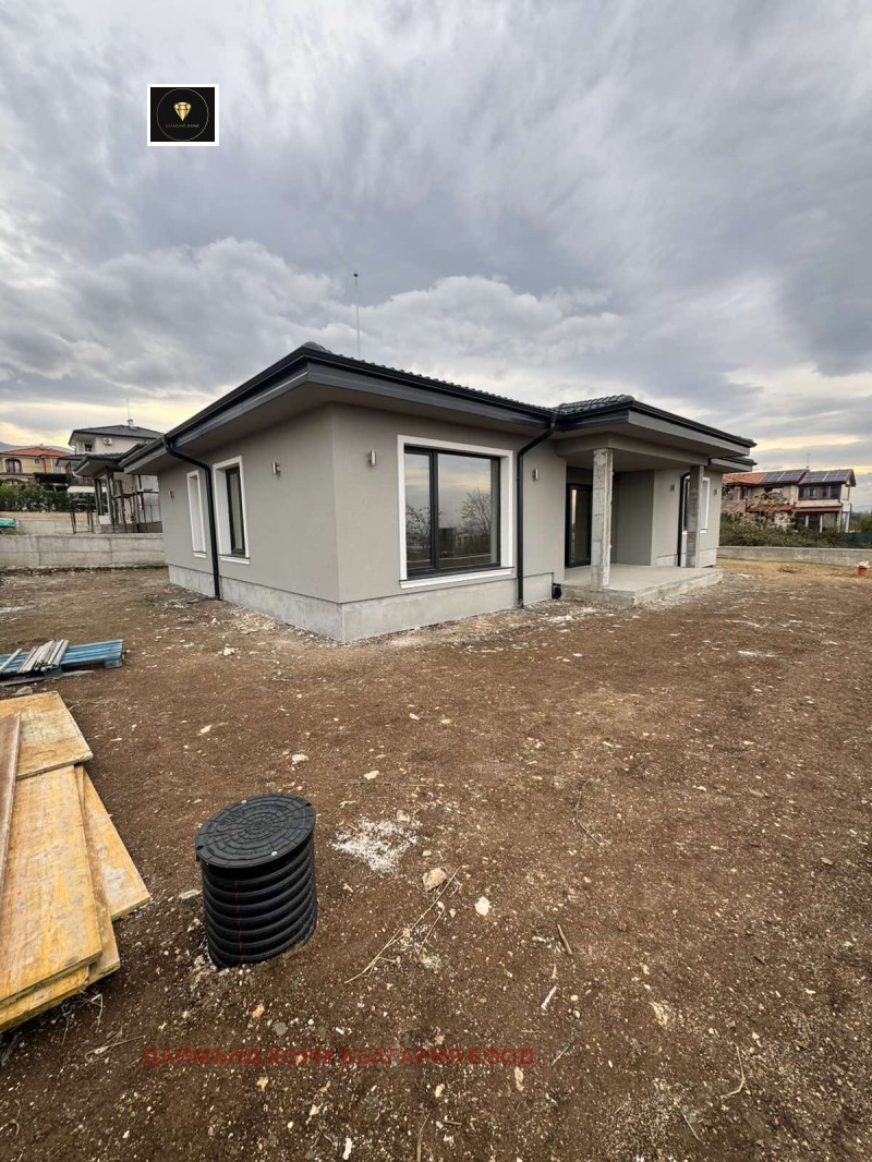 Продава КЪЩА в област Пловдив, с. Марково - 167 кв.м / 320 000 € » 625 865.60 лв., ДАЙМЪНД ХОУМ БЪЛГАРИЯ ЕООД