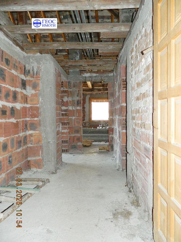 Продава ЕТАЖ ОТ КЪЩА, гр. Смолян, Невястата, снимка 2 - Етаж от къща - 55874022