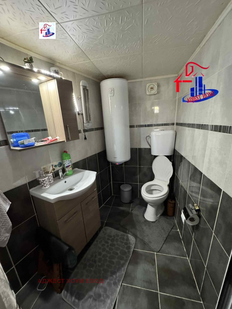 Продава КЪЩА, гр. Шумен, Топхане, снимка 8 - Къщи - 52547940