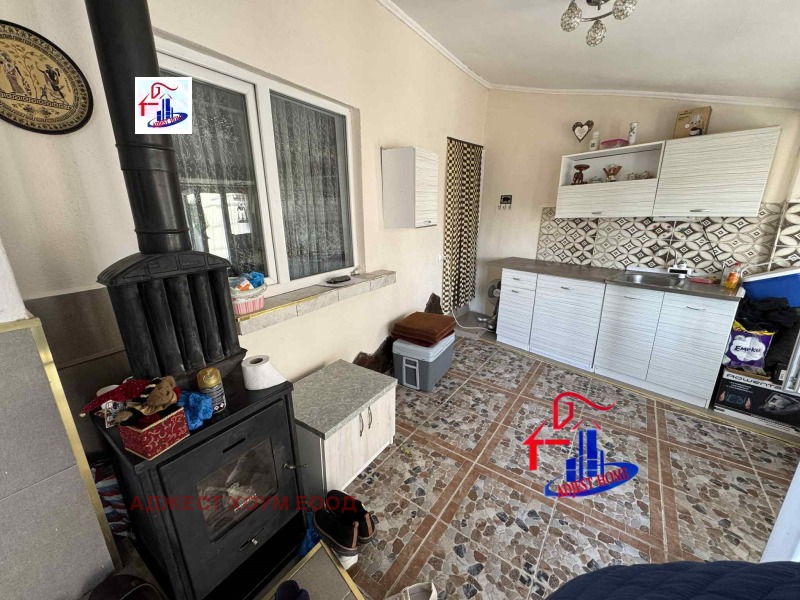 Продава КЪЩА, гр. Шумен, Топхане, снимка 6 - Къщи - 52547940