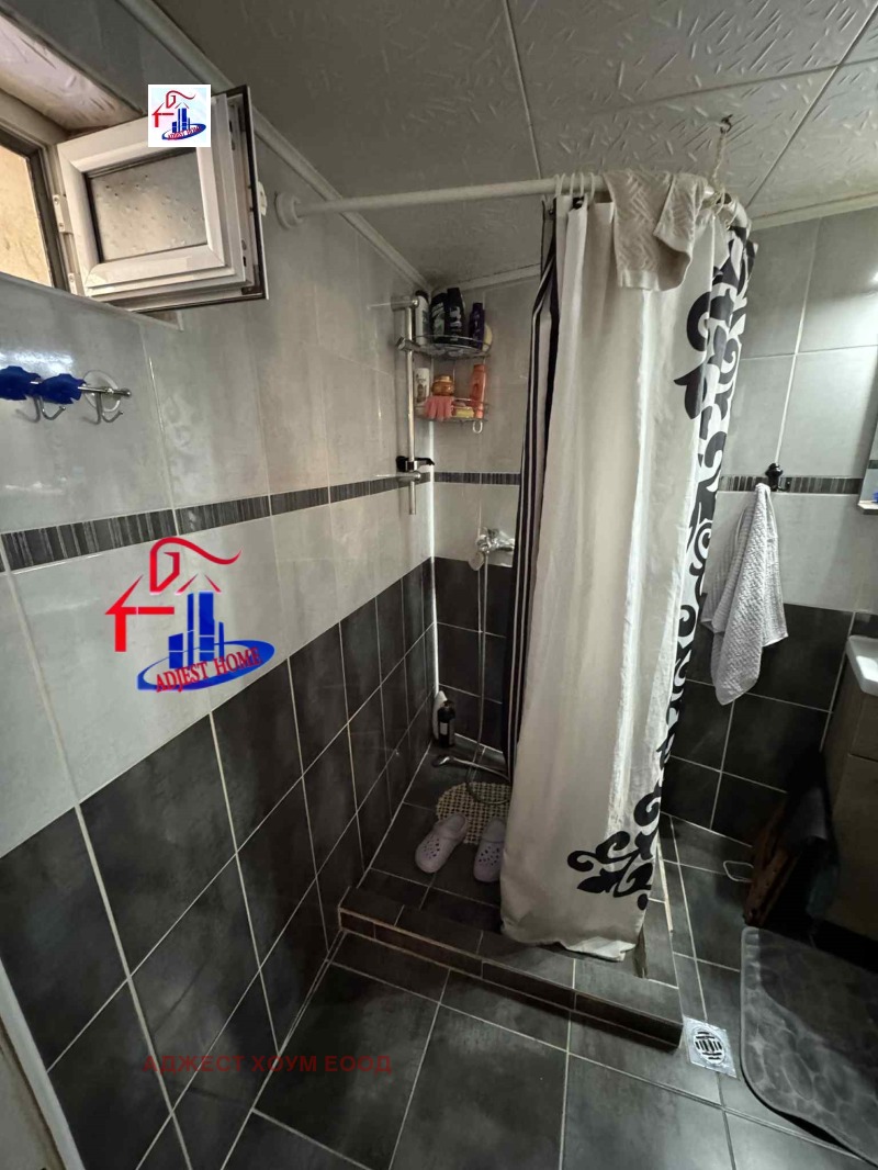 Продава КЪЩА, гр. Шумен, Топхане, снимка 9 - Къщи - 52547940