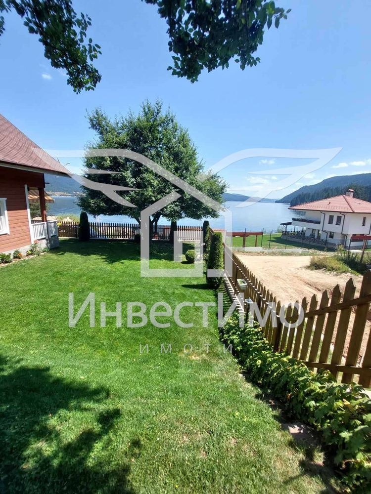Продава КЪЩА, гр. Сърница, област Пазарджик