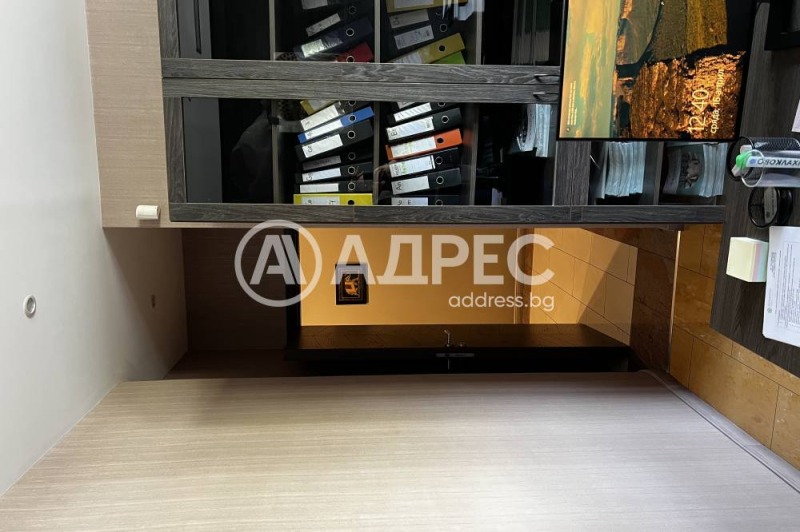 À venda  Comprar Sofia , Oborichtche , 304 m² | 85992479 - imagem [3]