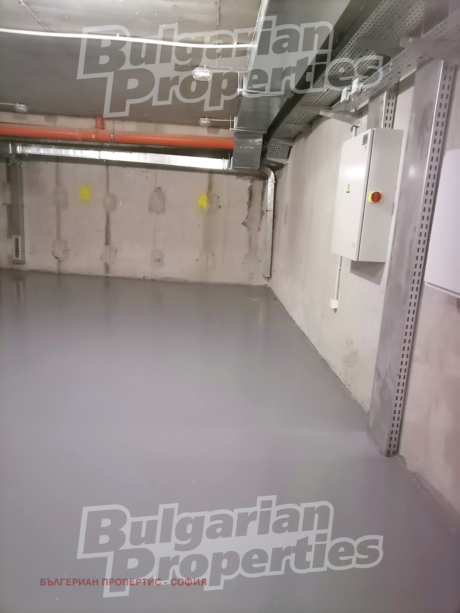 Продава ГАРАЖ, ПАРКОМЯСТО, гр. София, Люлин - център, снимка 9 - Гаражи и паркоместа - 56018729
