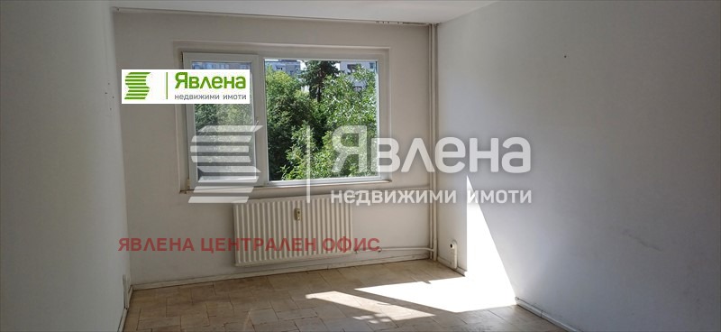 Продава 3-СТАЕН, гр. София, Мусагеница, снимка 3 - Aпартаменти - 48564356