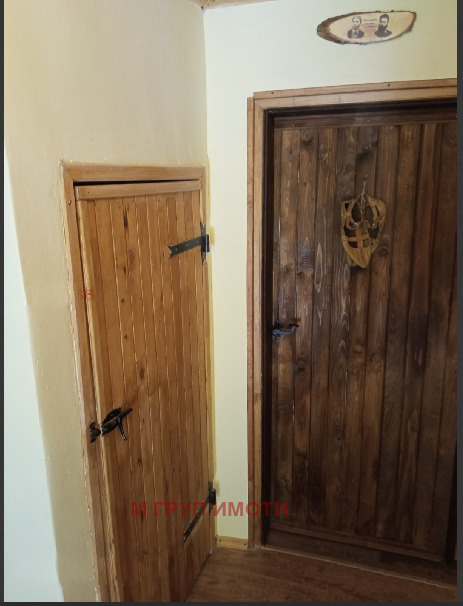 Продава КЪЩА, с. Югово, област Пловдив, снимка 12 - Къщи - 53010174