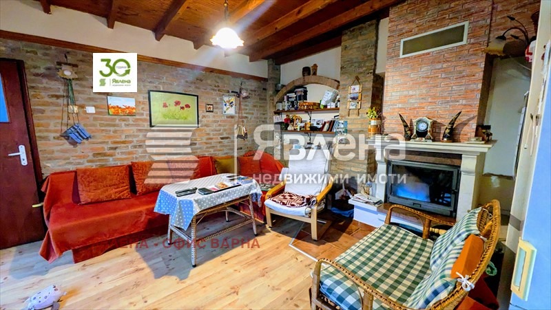 Продава КЪЩА, гр. Варна, с. Звездица, снимка 8 - Къщи - 53278433