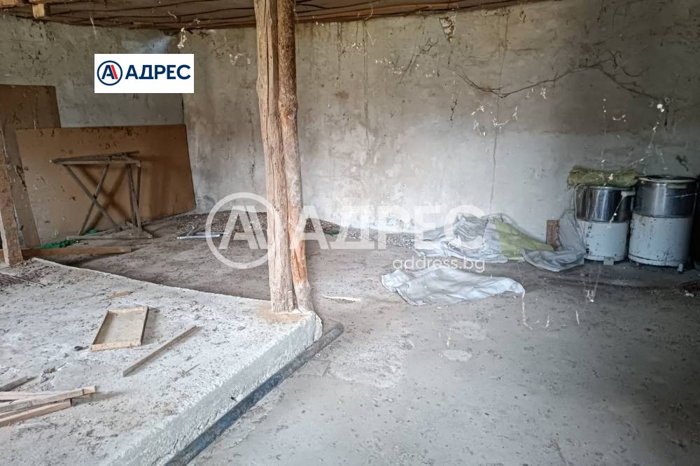 Продава КЪЩА, с. Топчии, област Разград, снимка 6 - Къщи - 54360866