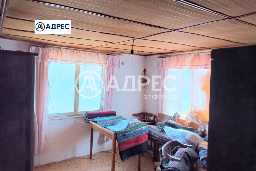 Продава КЪЩА, с. Топчии, област Разград, снимка 5 - Къщи - 54360866